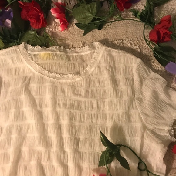 Vintage Ruched top - Picture 2 of 3